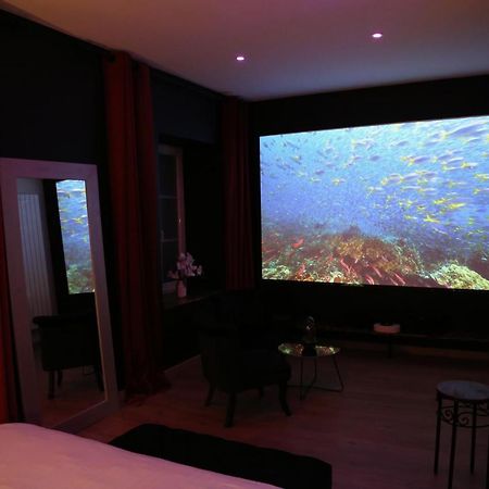 Love Room Gold - Les Delices Rooms Анже Екстериор снимка